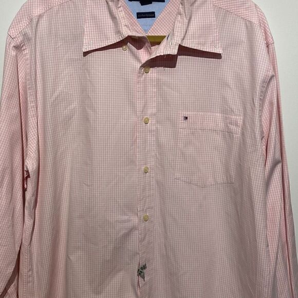 Tommy Hilfiger Other - Tommy Hilfiger Men's Button-up Plaid 80's 2-Ply Cotton Dress Shirt Pink & White
